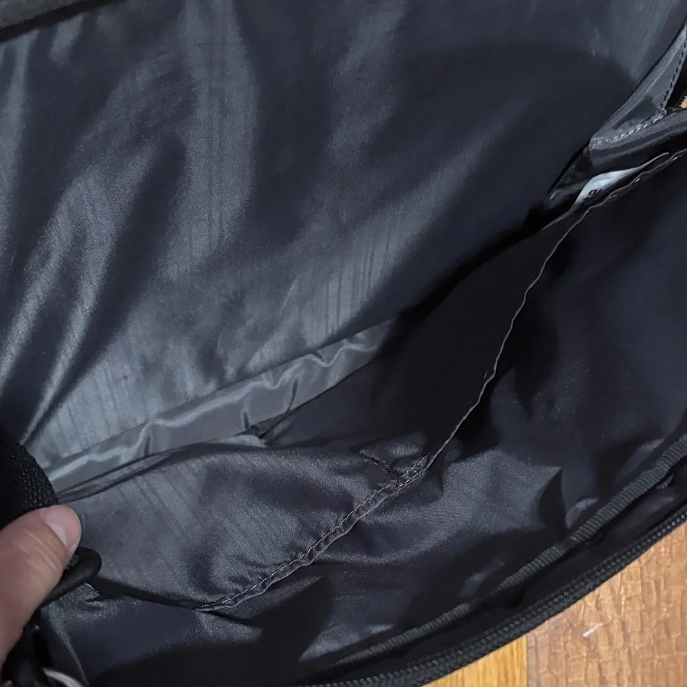 Samsonite Black fits up to 15.6 Laptop Bag (unisex)